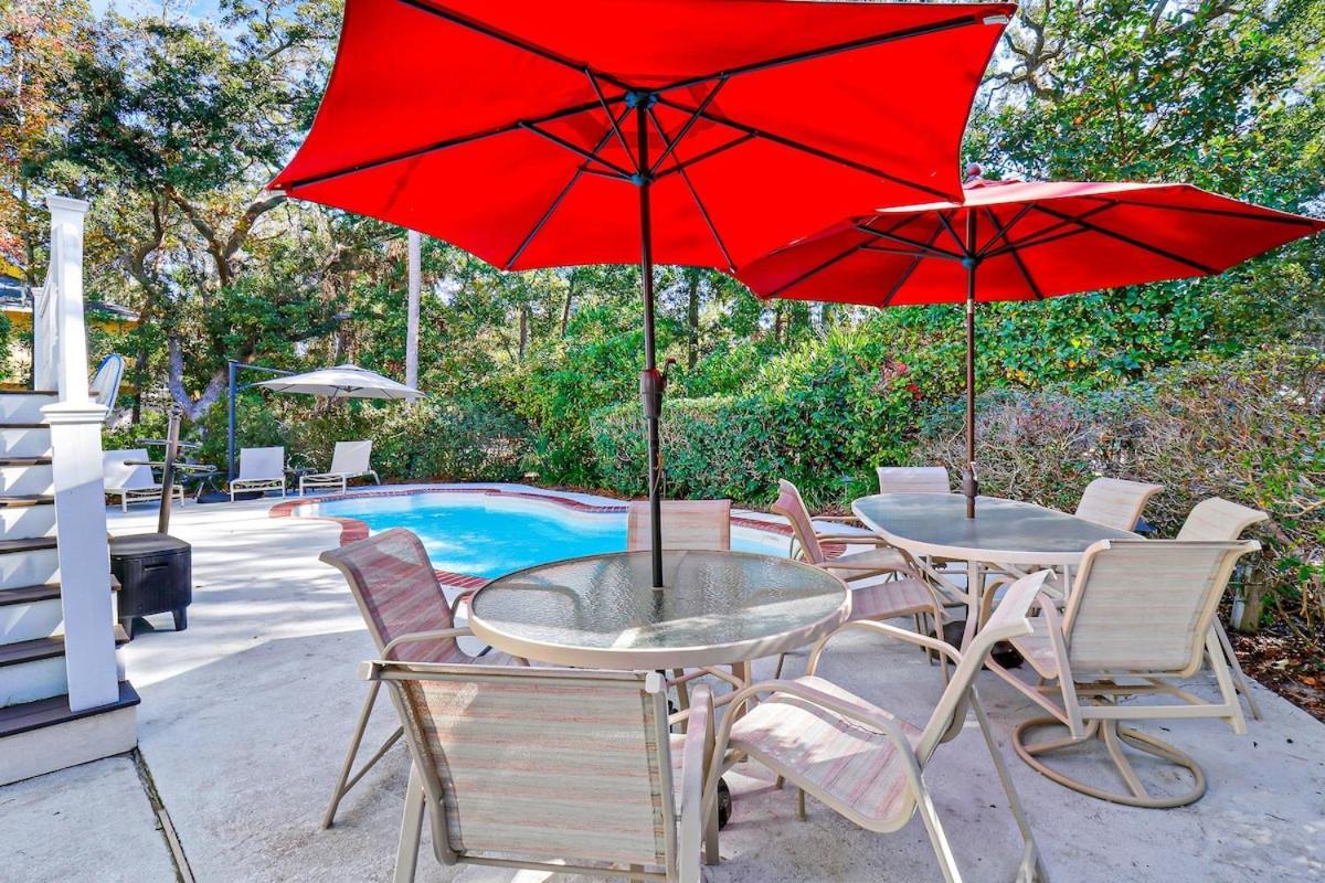 6 Bd 4 And One Half Bath Family Friendly Beach Home With Heated Pool Just A Block To The Beach Hilton Head Island Exterior photo